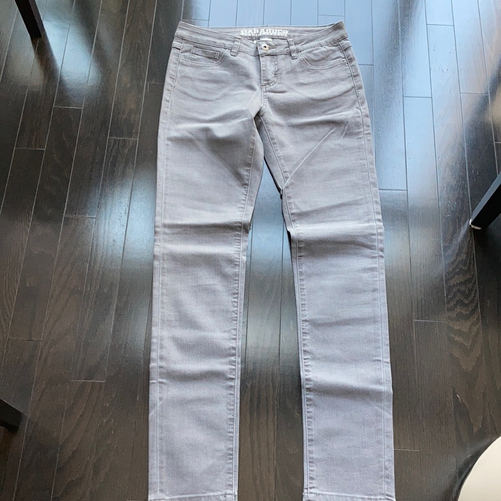Parasuco jeans in grey ,straight slim leg size 28